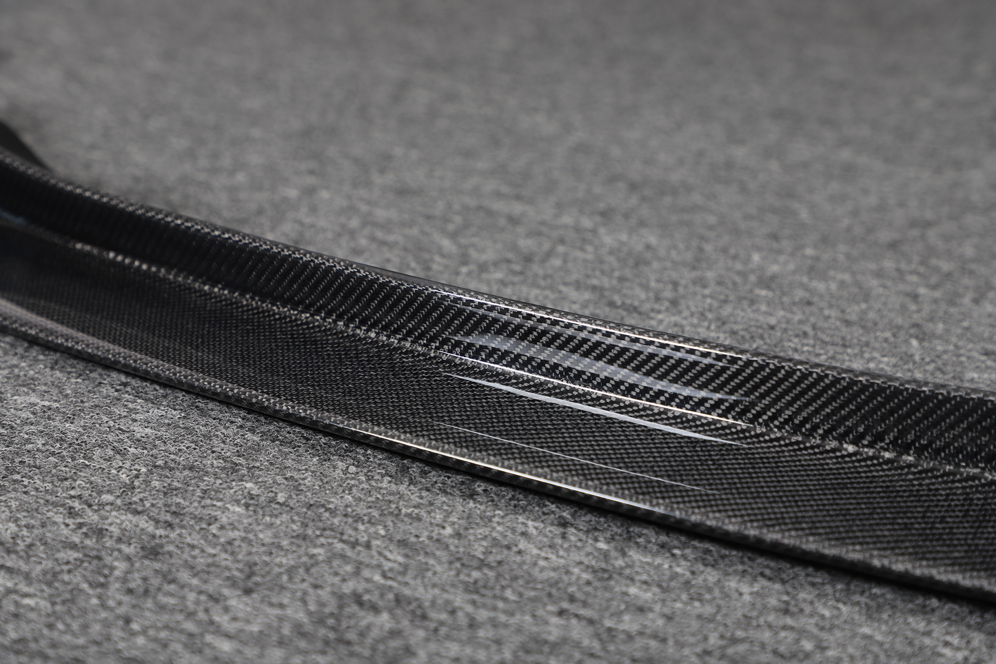 GT4 STYLE LIP FOR E92-E93 LCI M Sport